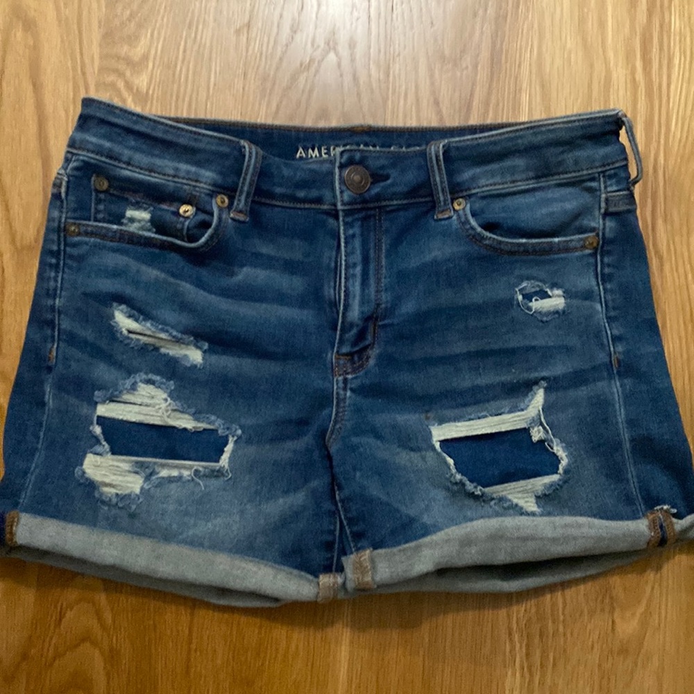 American Eagle MIDI shorts